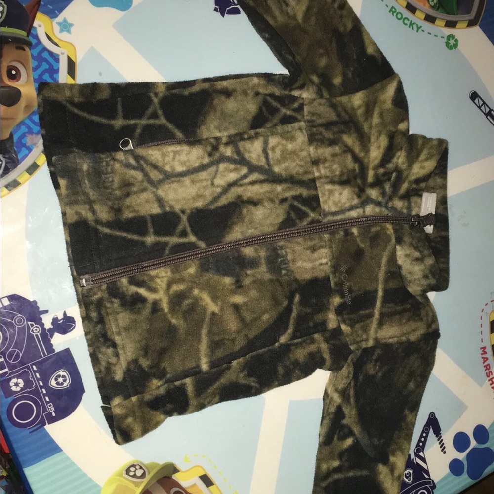 Toddlers (2T) Columbia sweatshirt
